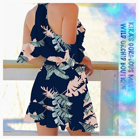 💕BNWT FLORAL HALTER SEXY DRESS💕 - Picture 2 of 3